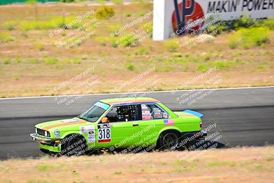 media/May-05-2024-Lucky Dog Racing (Sun) [[8a365fce5b]]/945am-Turn 5/